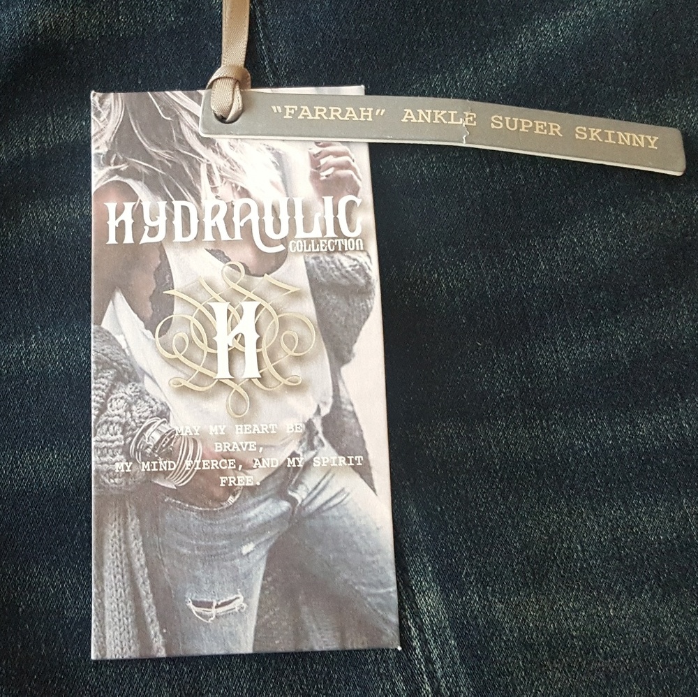 NWT Hydraulic Farrah jeans - Picture 6 of 7